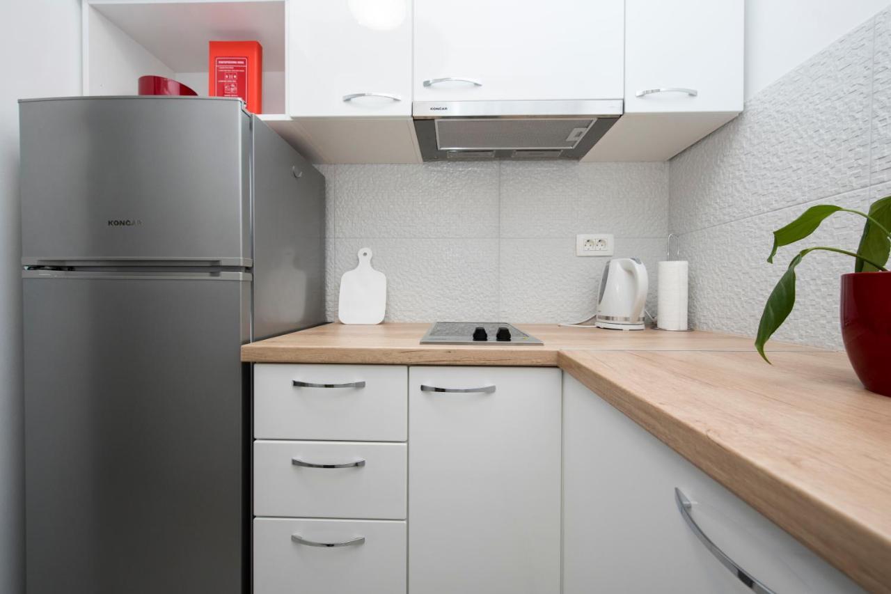 Apartments Maraton Спліт Екстер'єр фото
