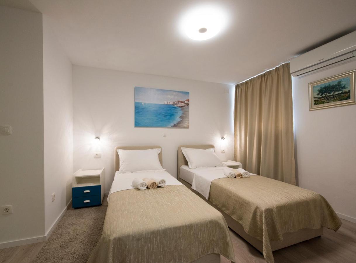 Apartments Maraton Спліт Екстер'єр фото