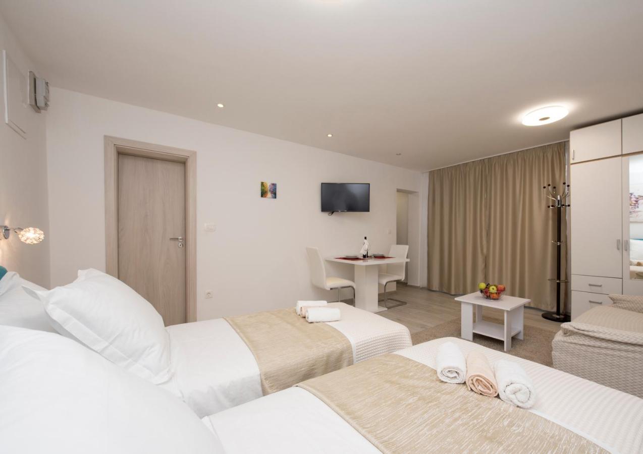 Apartments Maraton Спліт Екстер'єр фото
